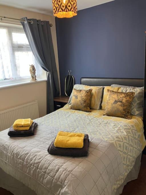 Ogilvie Lodge Llandudno Junction Bagian luar foto